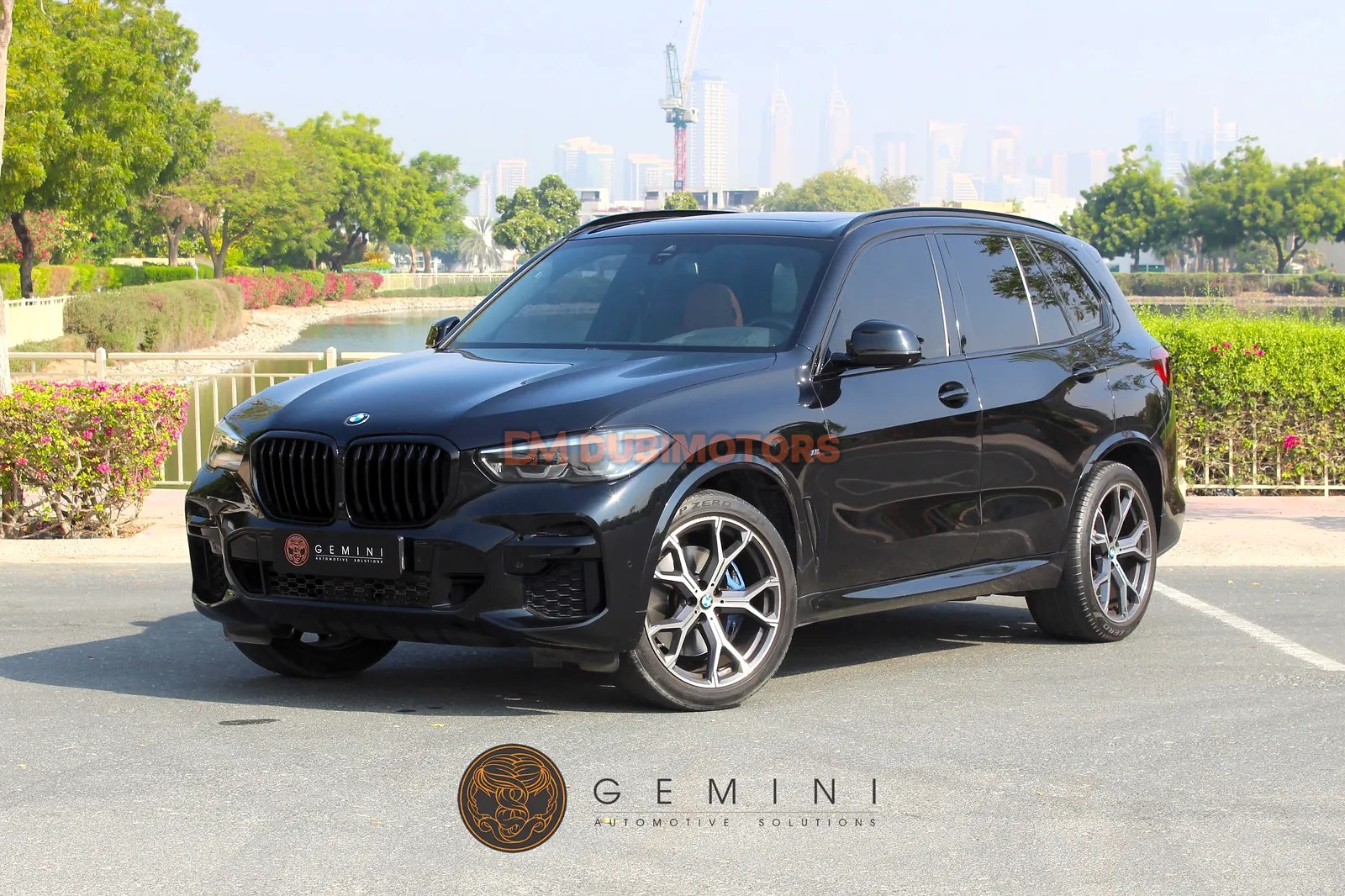 2022 BMW X5 xDrive40i M Sport for Sale in Dubai, photo 11 of 17
