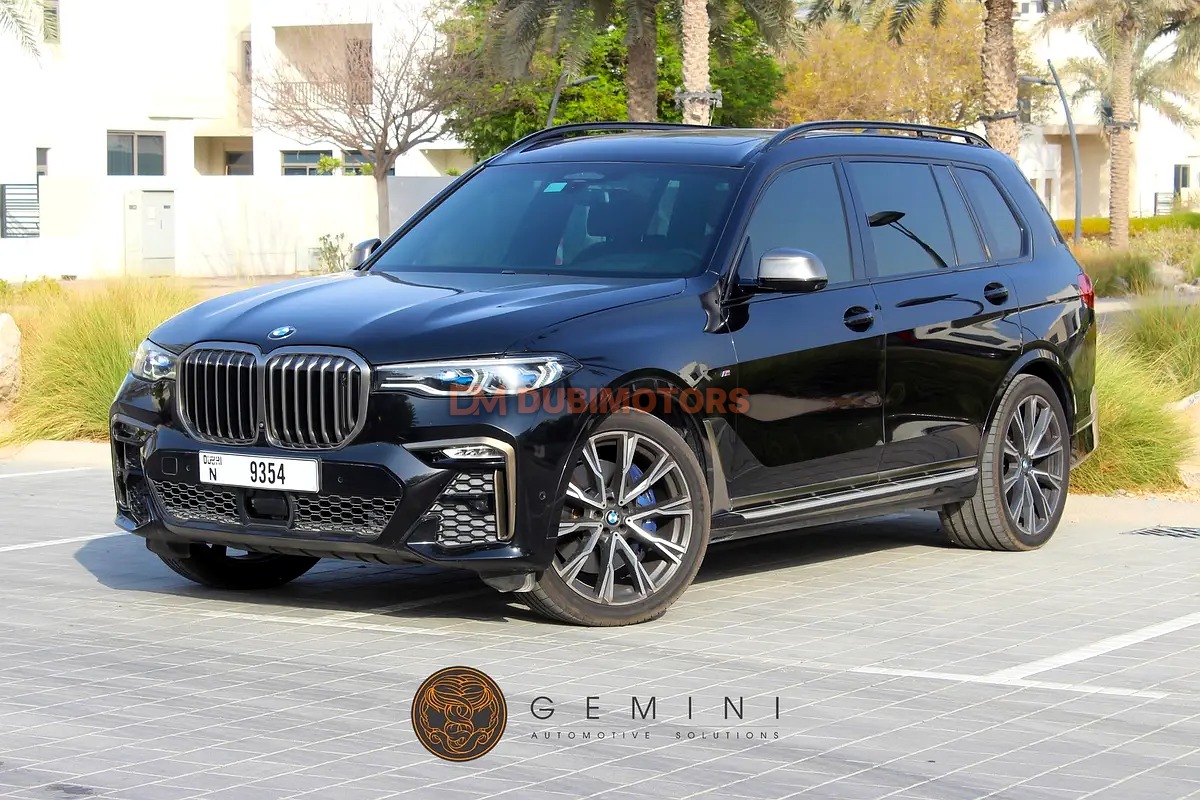 2021 BMW X7 M50i
