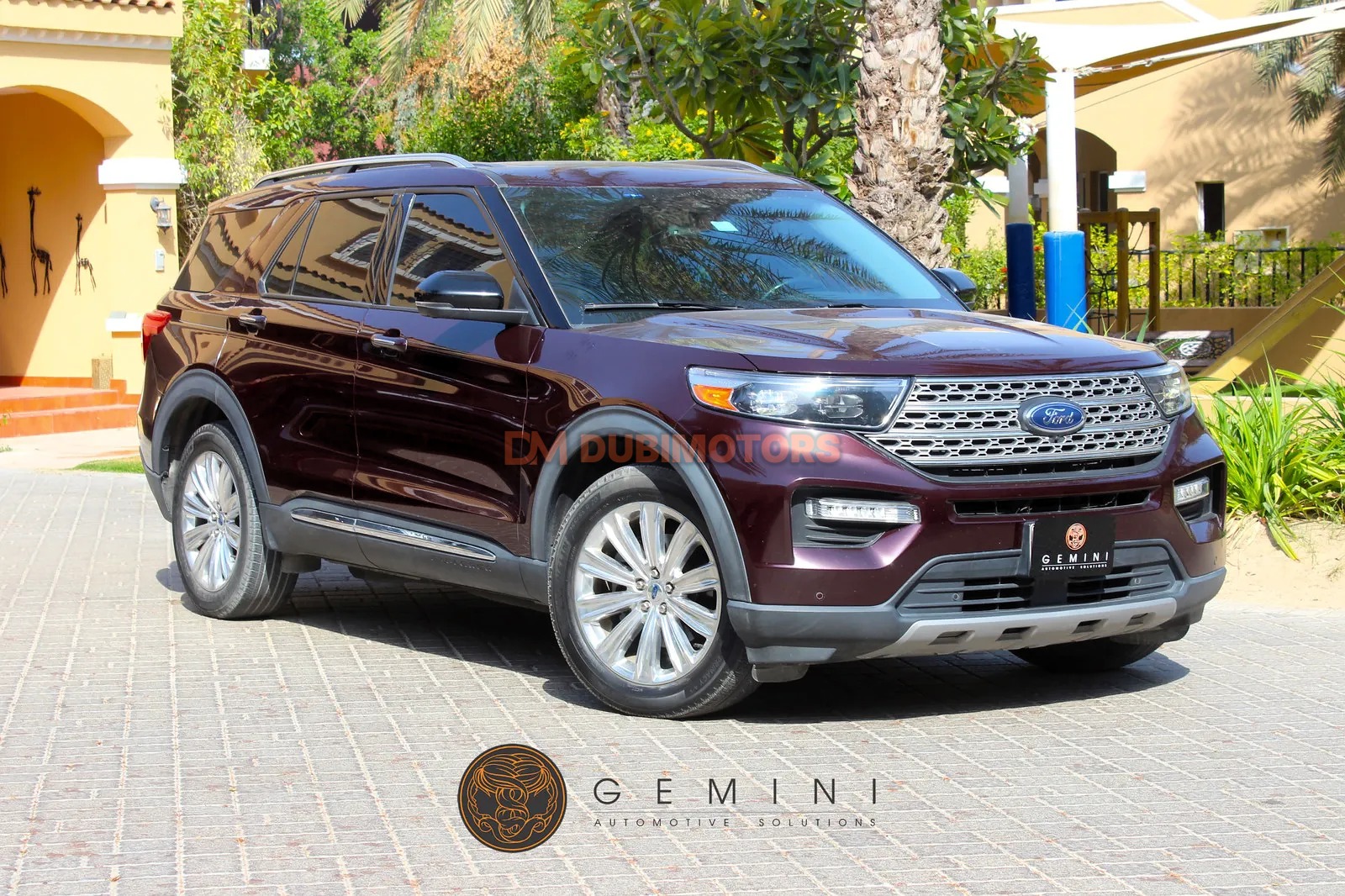 2022 Ford Explorer Limited for Sale in Dubai, photo 1 of 16