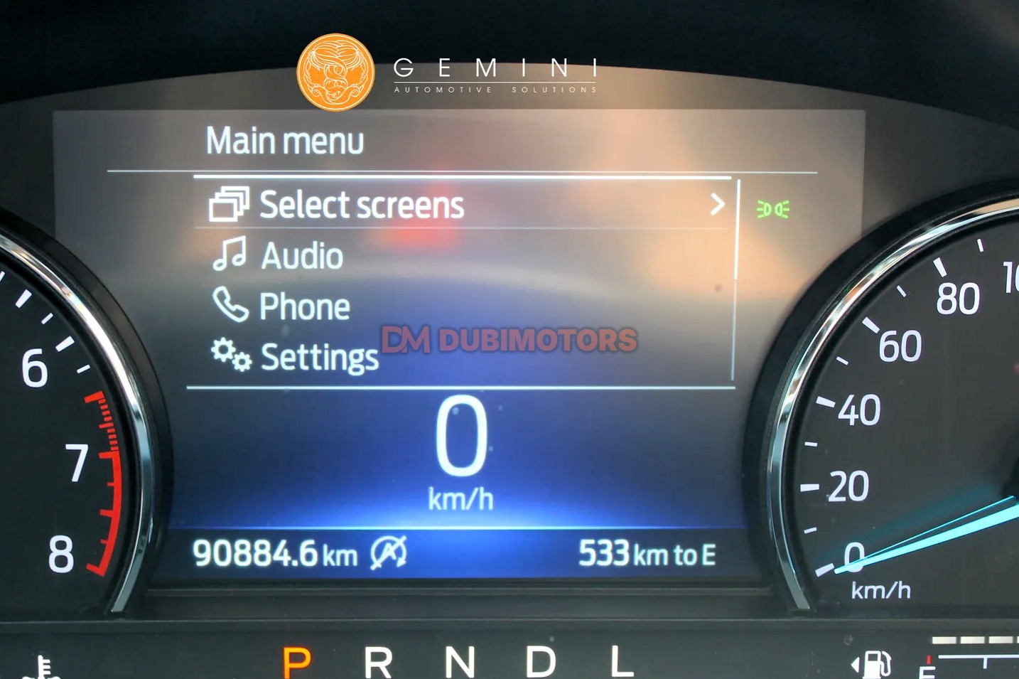 2022 Ford Explorer Limited for Sale in Dubai, photo 16 of 16