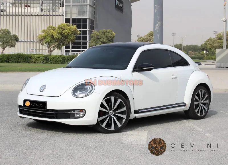 2015 Volkswagen Beetle Fender Edition for Sale in Dubai
