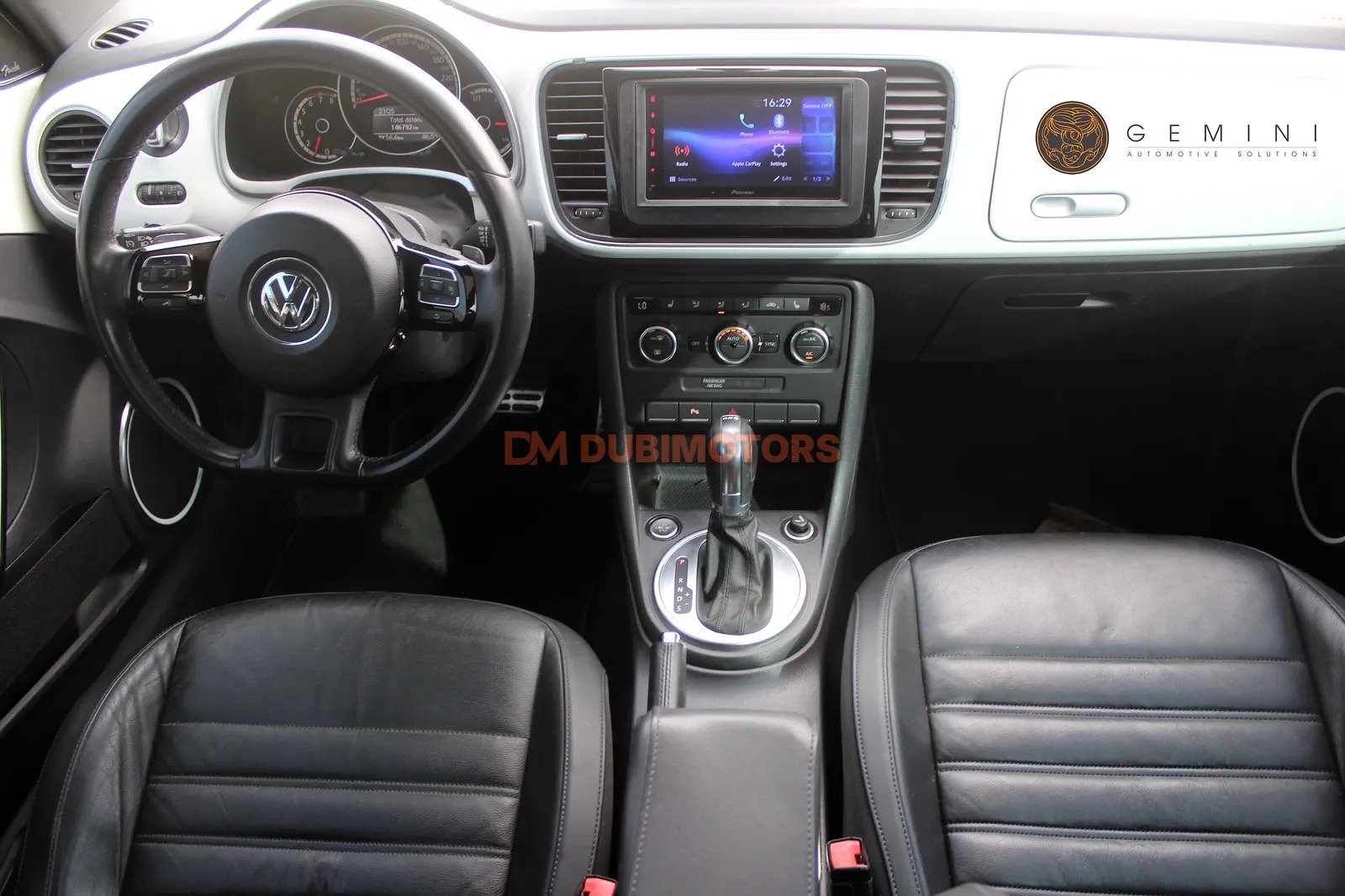 2015 Volkswagen Beetle Fender Edition, photo 9 of 14