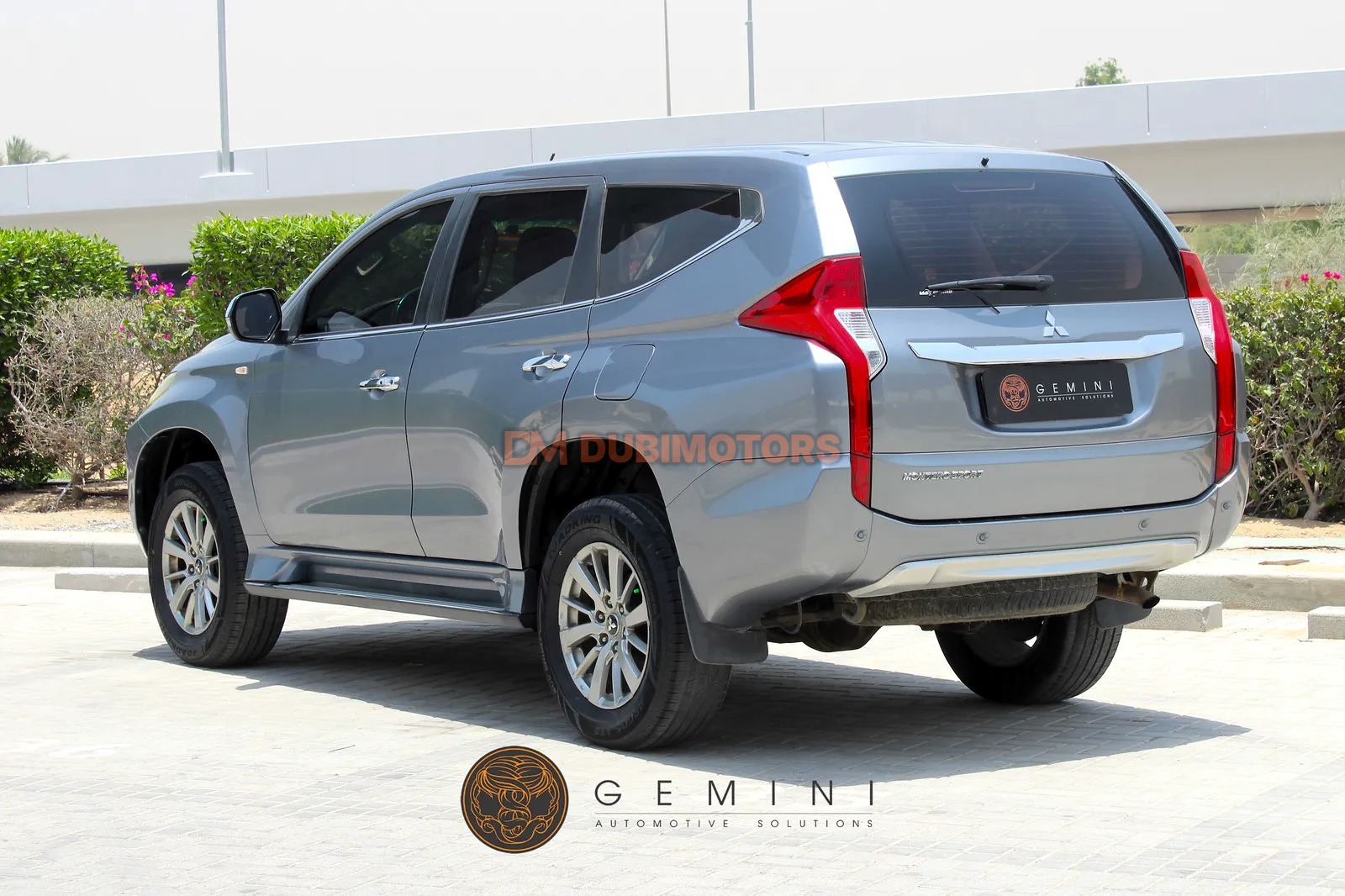 2019 Mitsubishi Pajero Sport for Sale in Dubai, photo 3 of 16