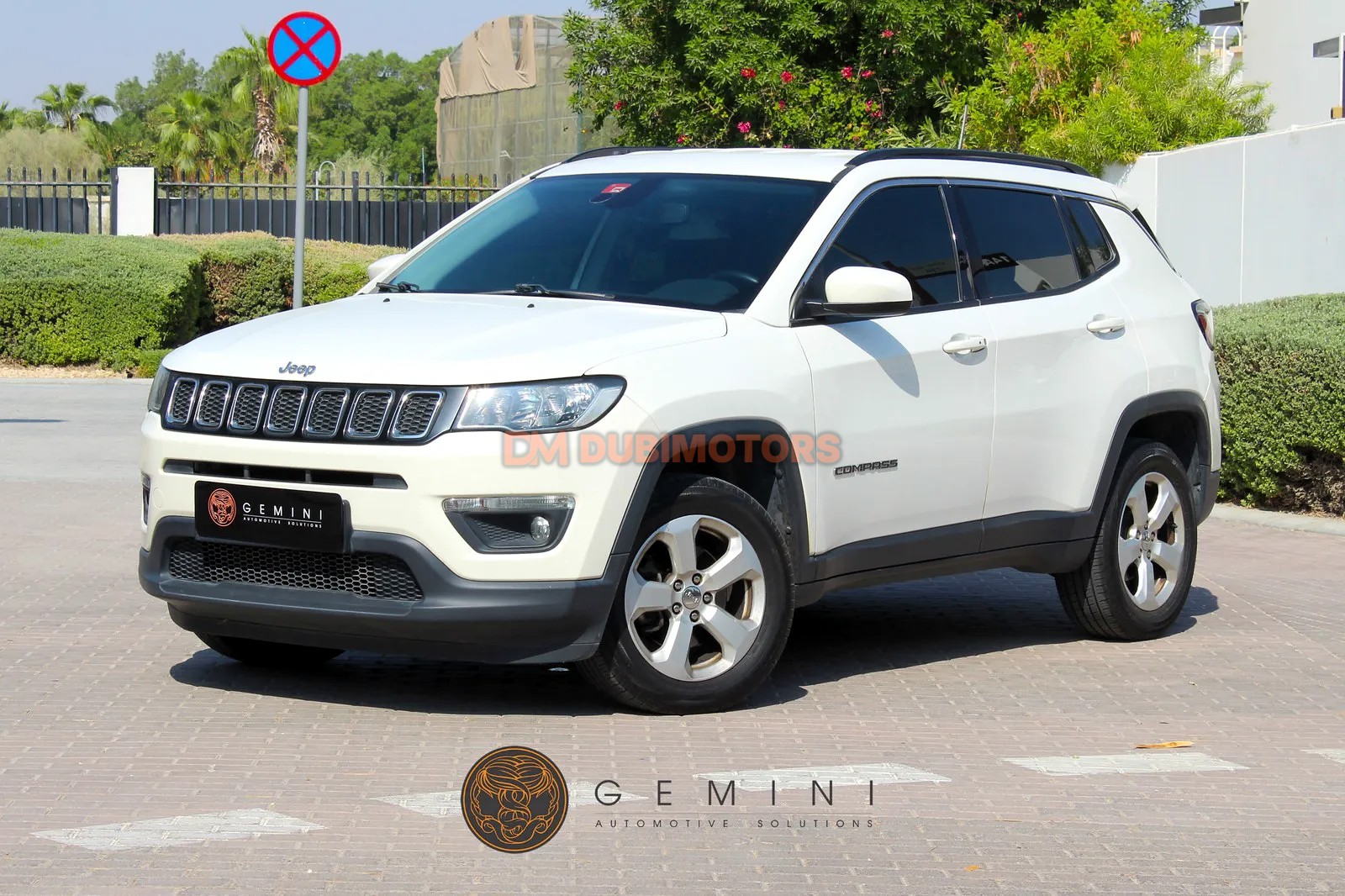 2021 Jeep Compass Latitude for Sale in Dubai, photo 1 of 14