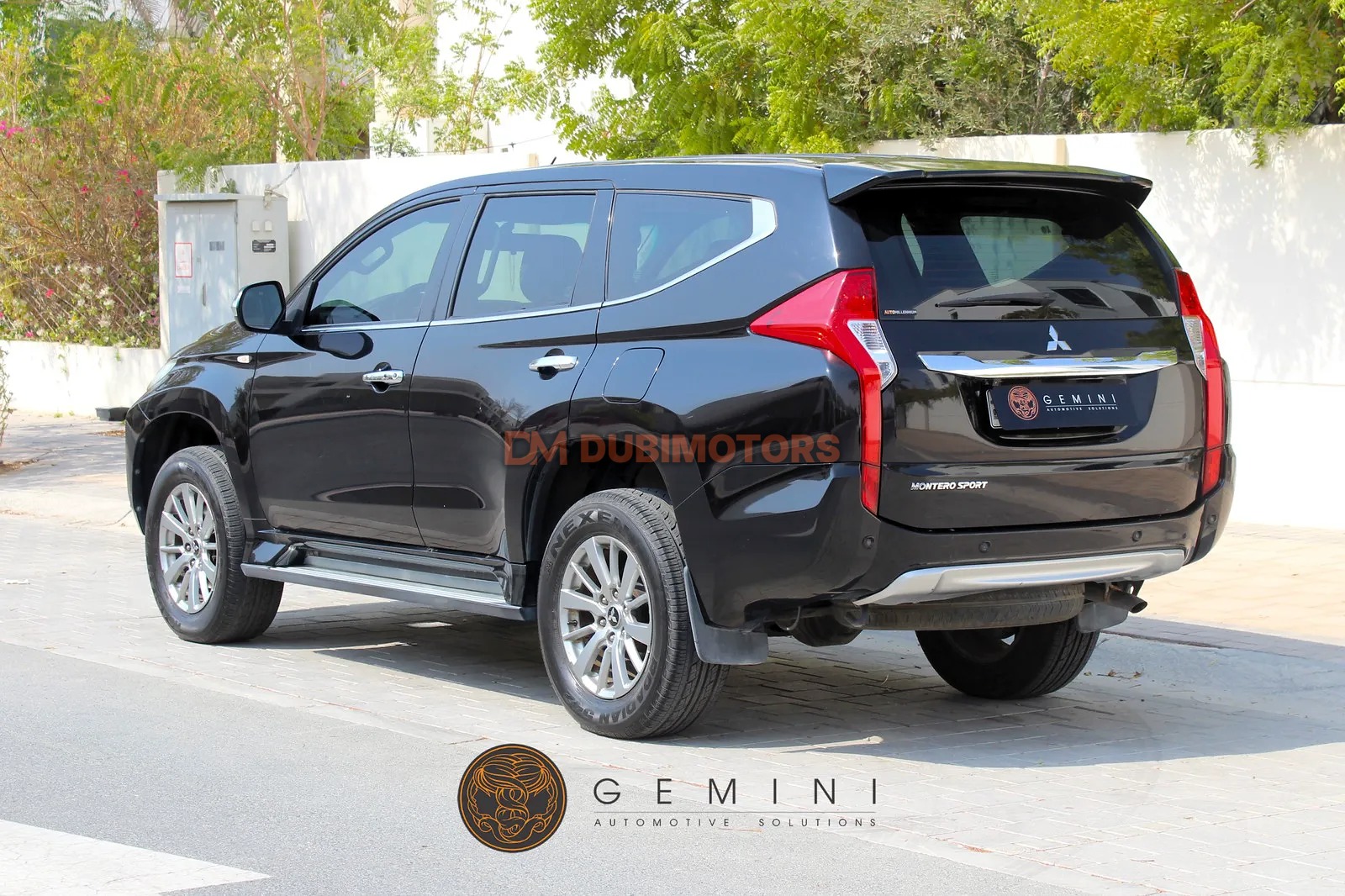 2019 Mitsubishi Montero Sport, photo 6 of 17