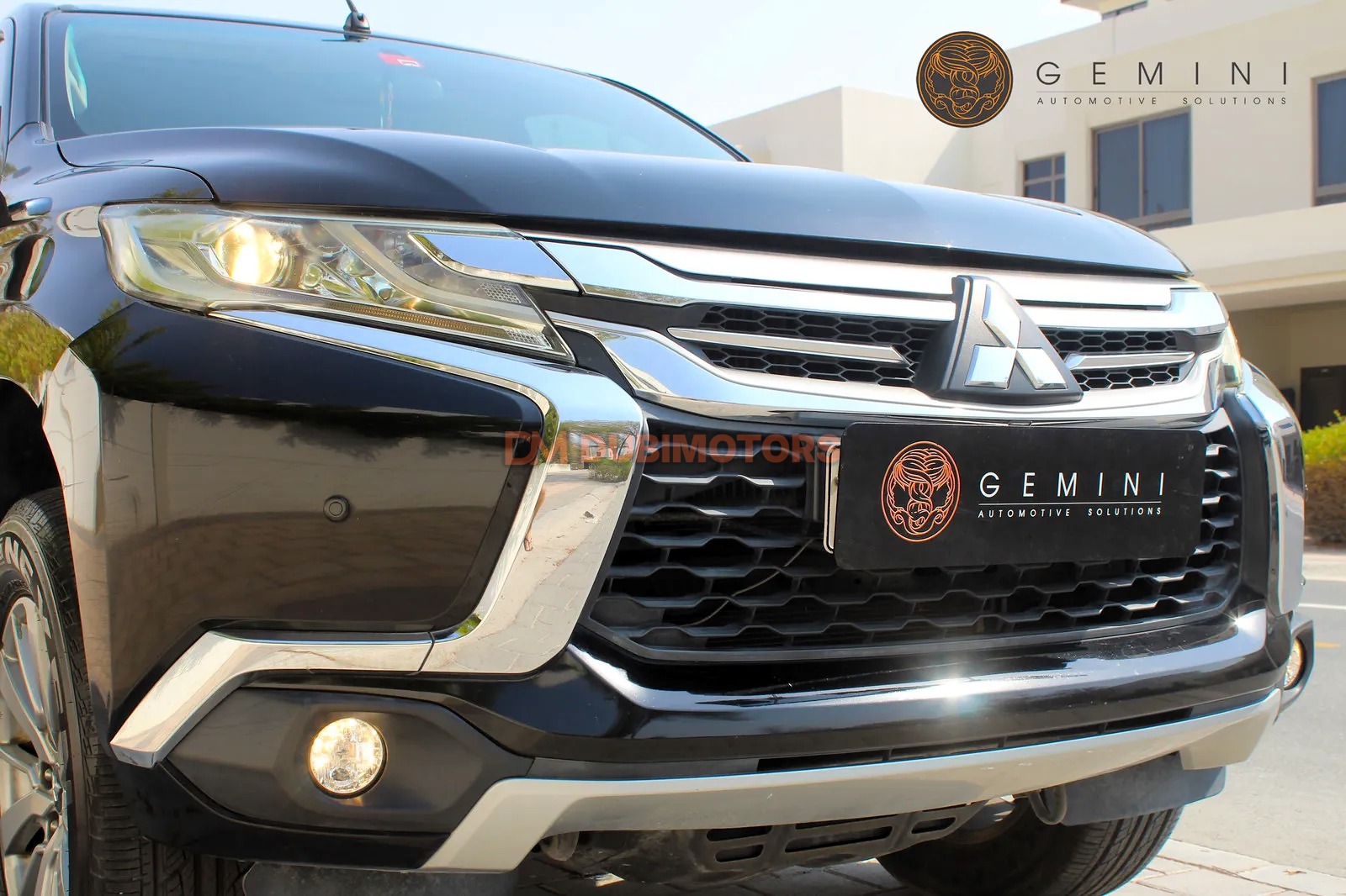 2019 Mitsubishi Montero Sport, photo 7 of 17