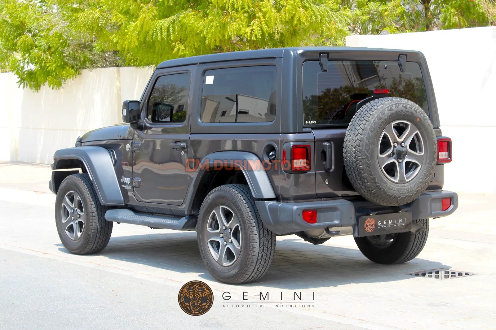 2020 Jeep Wrangler Sport, photo 4 of 15