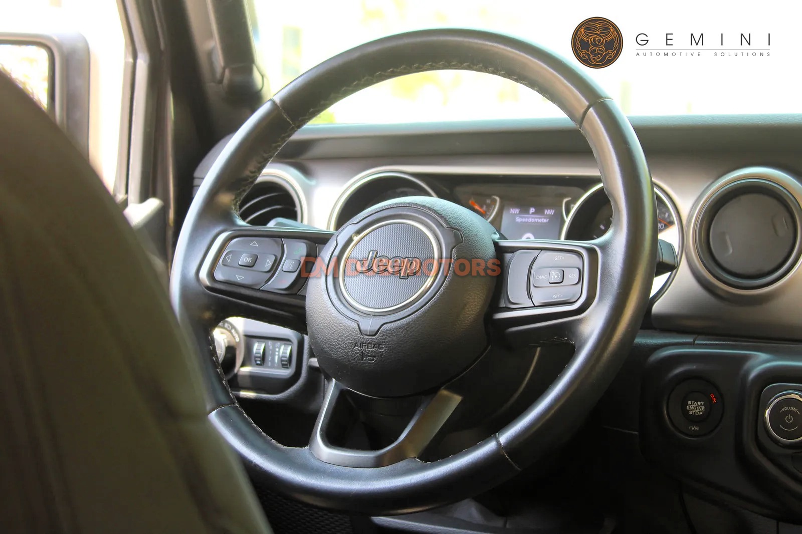 2020 Jeep Wrangler Sport, photo 13 of 15