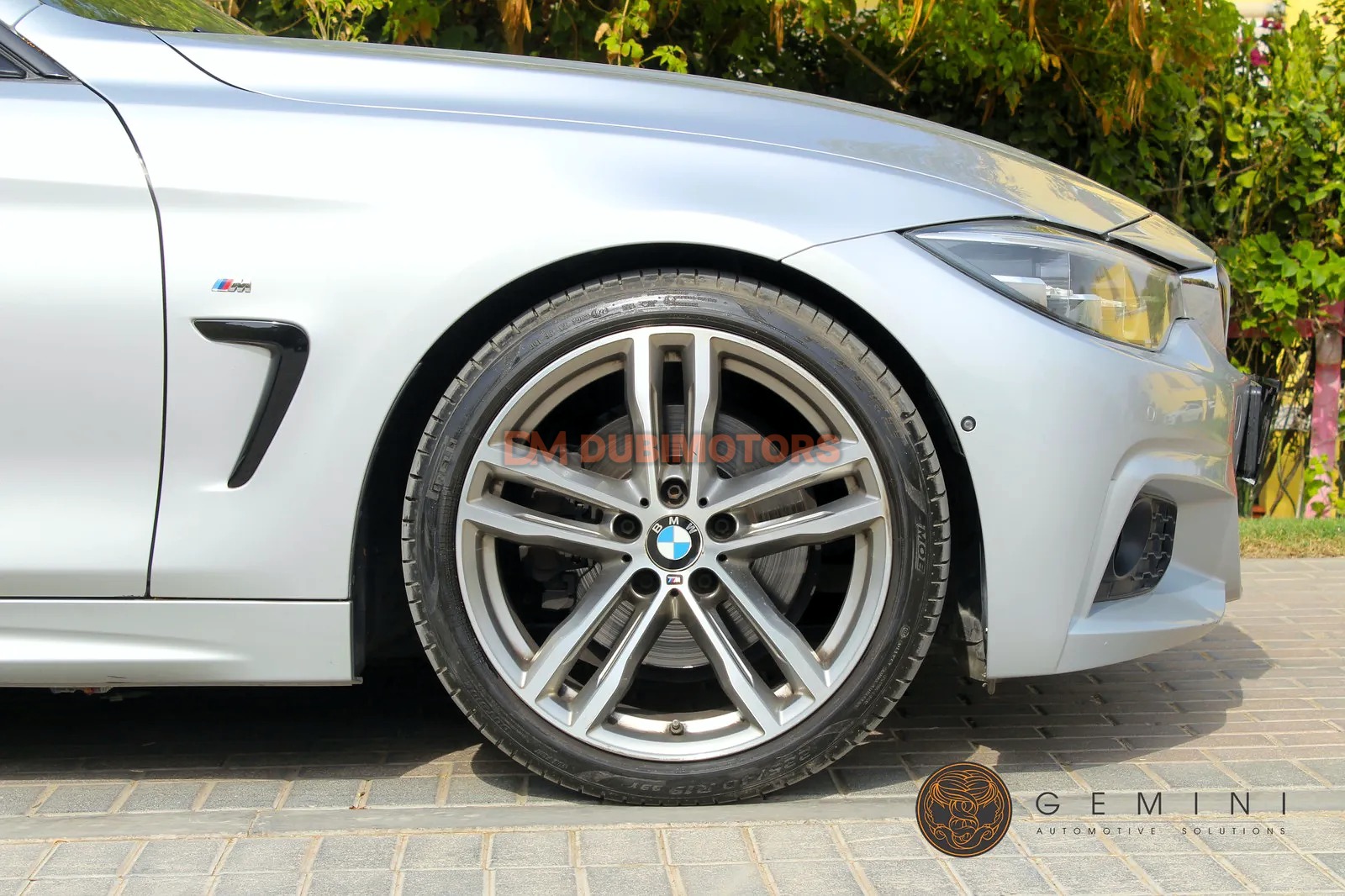 2018 BMW 4 Series 430i M Sport for Sale in Dubai, photo 8 of 18
