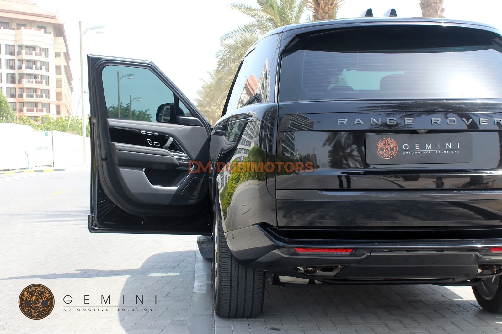 2024 Land Rover Range Rover Autobiography, photo 9 of 17
