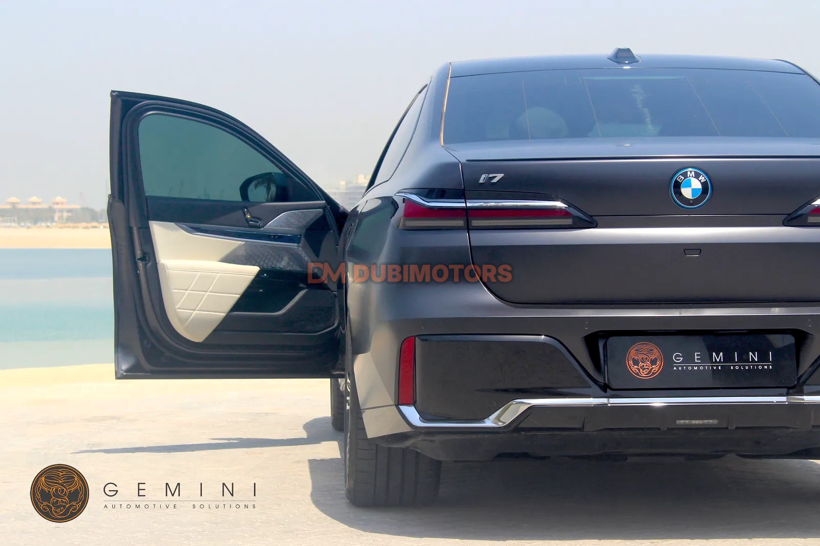 2023 BMW i7 xDrive60 M Sport, photo 7 of 19