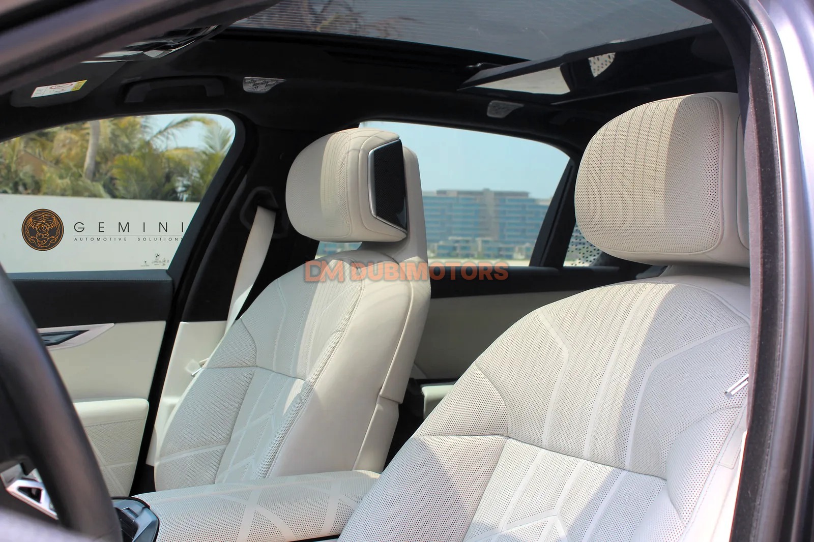 2023 BMW i7 xDrive60 M Sport, photo 14 of 19