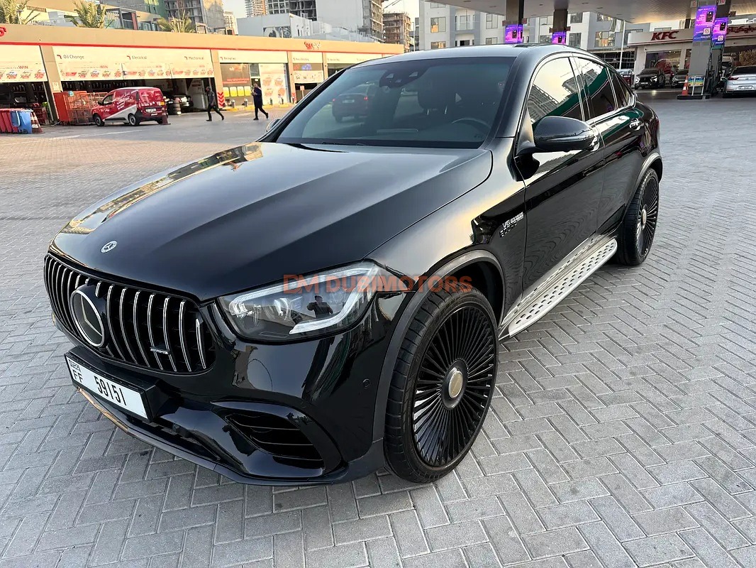 2021 Mercedes-Benz GLC AMG 63 S Coupe for Sale in Dubai, photo 8 of 12