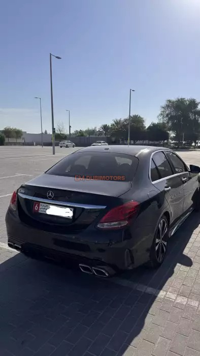 2017 Mercedes-Benz C-Class C 300 for Sale in Abu Dhabi, photo 4 of 10