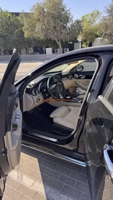 2017 Mercedes-Benz C-Class C 300 for Sale in Abu Dhabi, photo 7 of 10