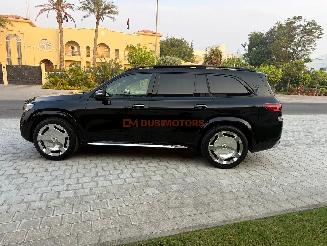 2024 Mercedes-Benz GLS GLS 450 for Sale in Dubai, photo 3 of 18