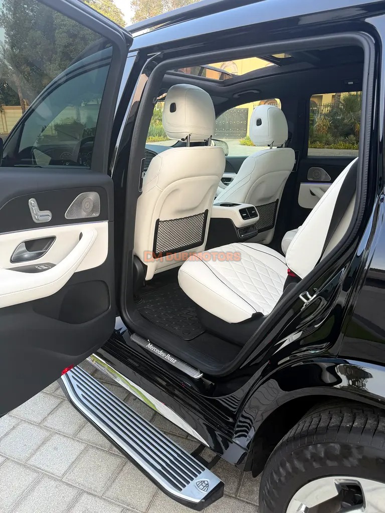 2024 Mercedes-Benz GLS GLS 450 for Sale in Dubai, photo 11 of 18