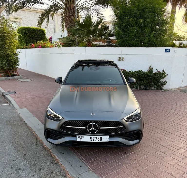 2023 Mercedes-Benz C-Class C 300 for Sale in Dubai, photo 4 of 16
