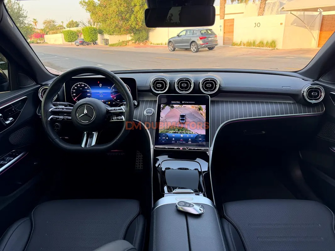 2023 Mercedes-Benz C-Class C 300 for Sale in Dubai, photo 14 of 16
