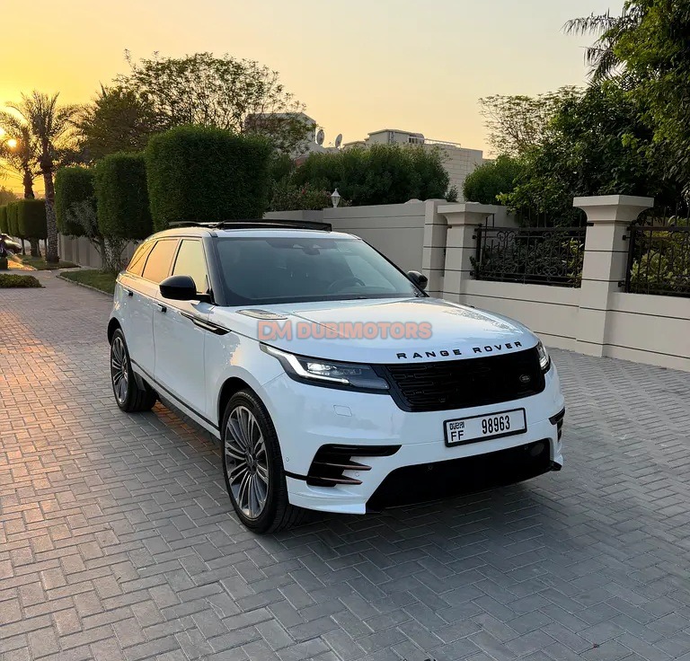 2025 Land Rover Range Rover Velar SE for Sale in Dubai, photo 6 of 17