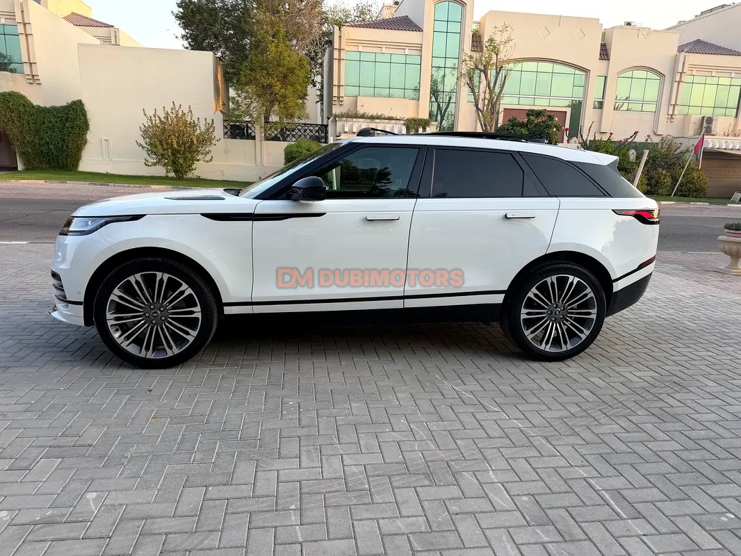 2025 Land Rover Range Rover Velar SE for Sale in Dubai, photo 8 of 17
