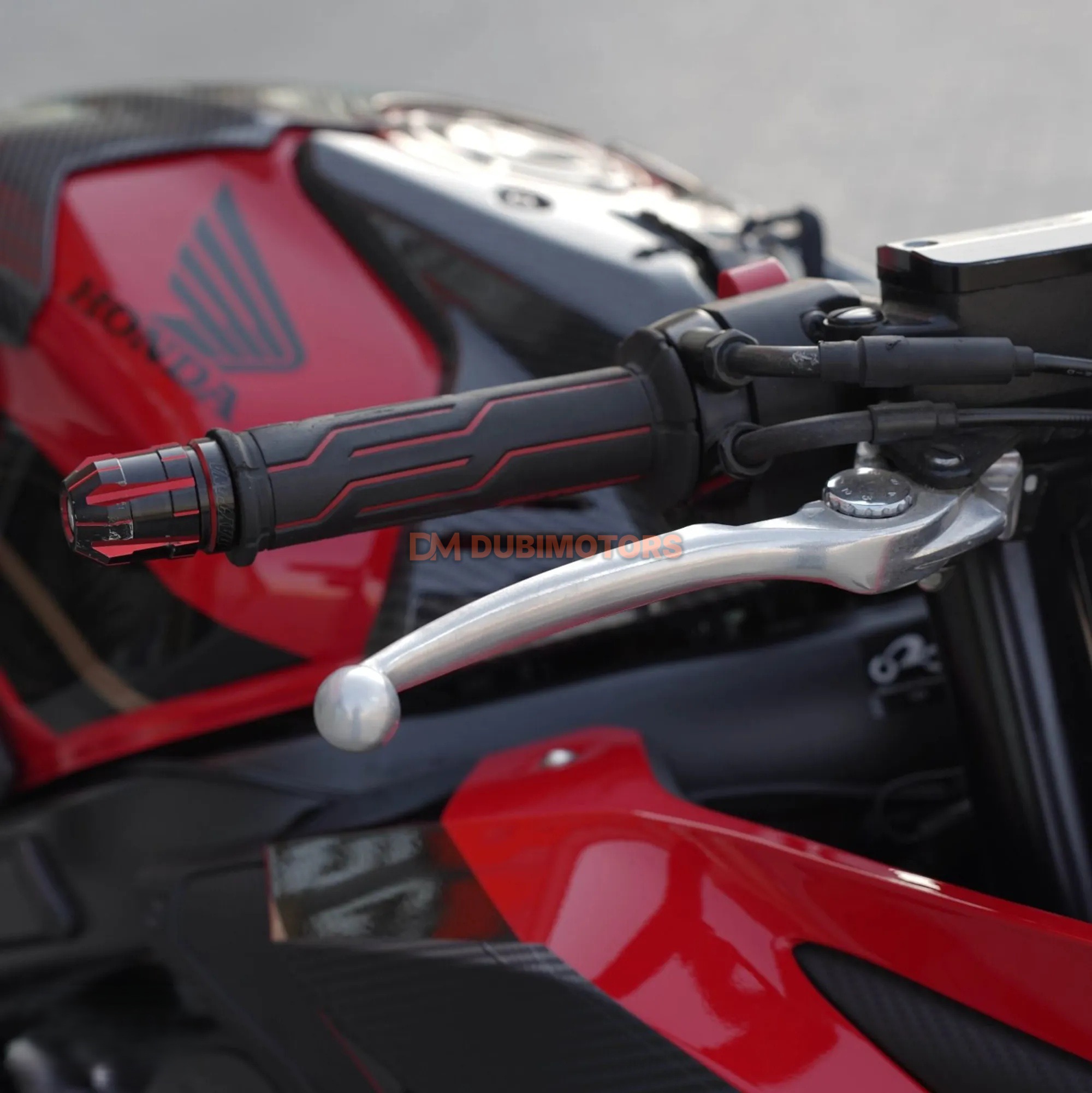2023 Honda CBR 650R Standard for Sale in Sharjah, photo 6 of 14