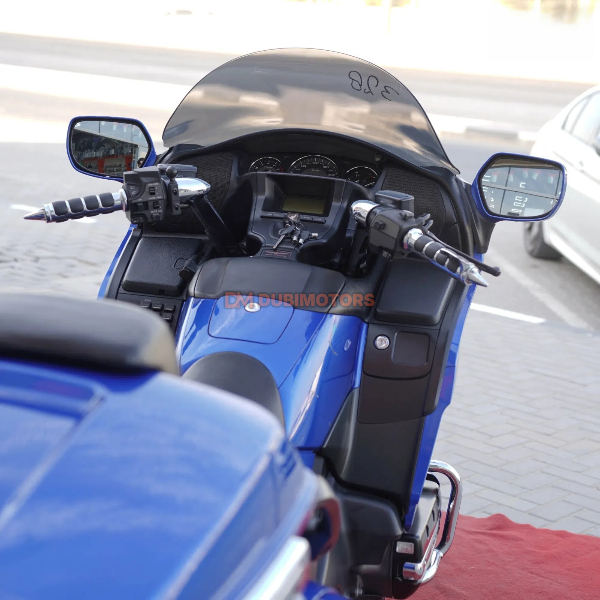 2015 Honda Gold Wing for Sale in Sharjah, photo 7 of 12