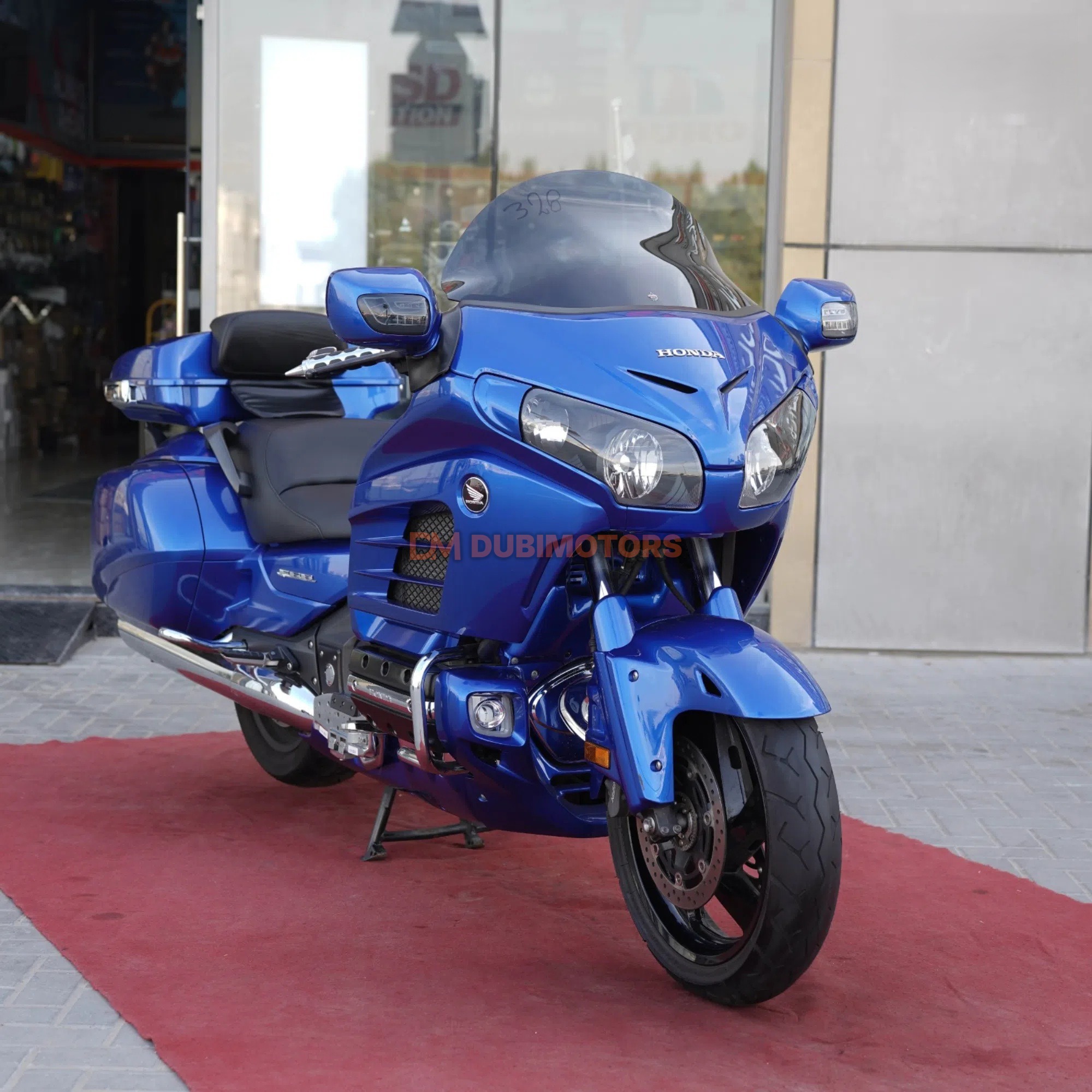 2015 Honda Gold Wing for Sale in Sharjah, photo 12 of 12