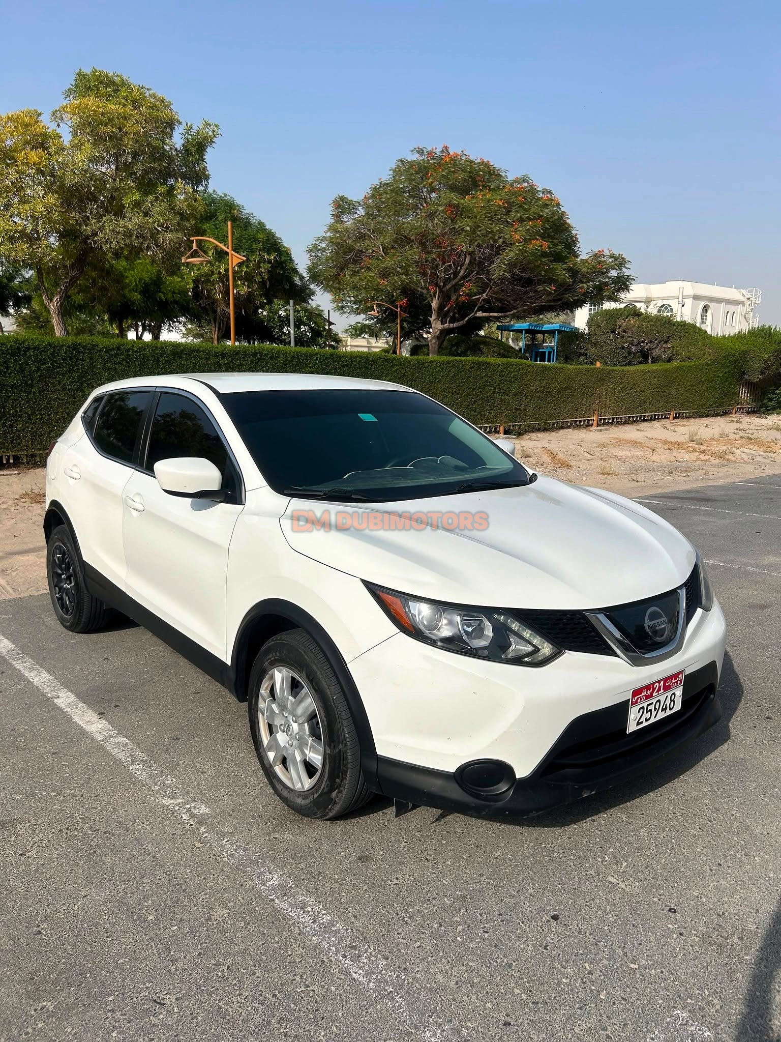 2019 Nissan Rogue S for Sale in Dubai, photo 6 of 11