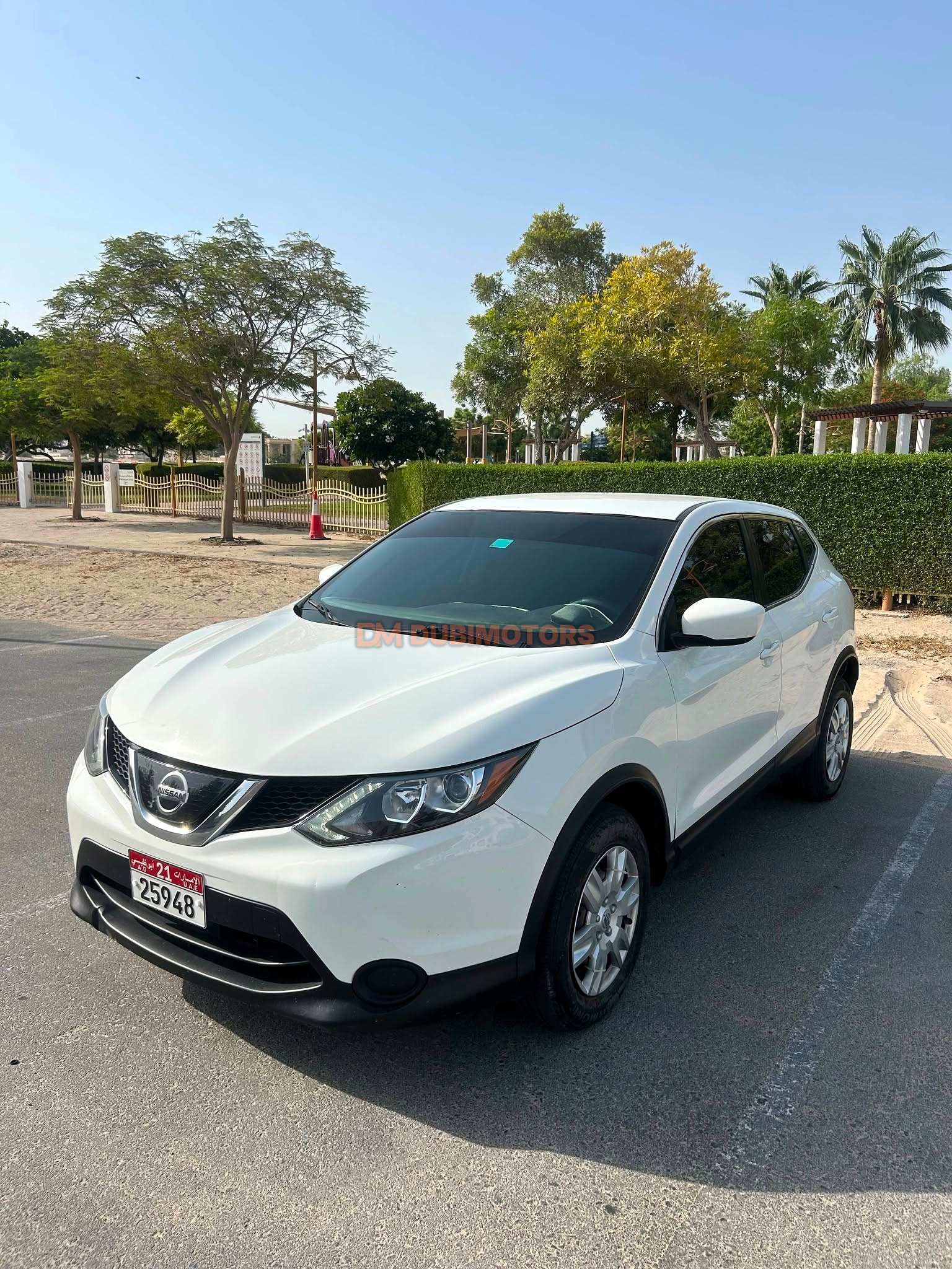 2019 Nissan Rogue S for Sale in Dubai, photo 9 of 11