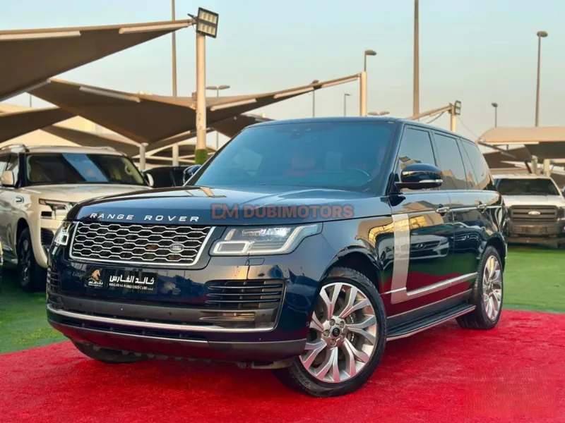 2020 Land Rover Range Rover Vogue SE for Sale in Sharjah
