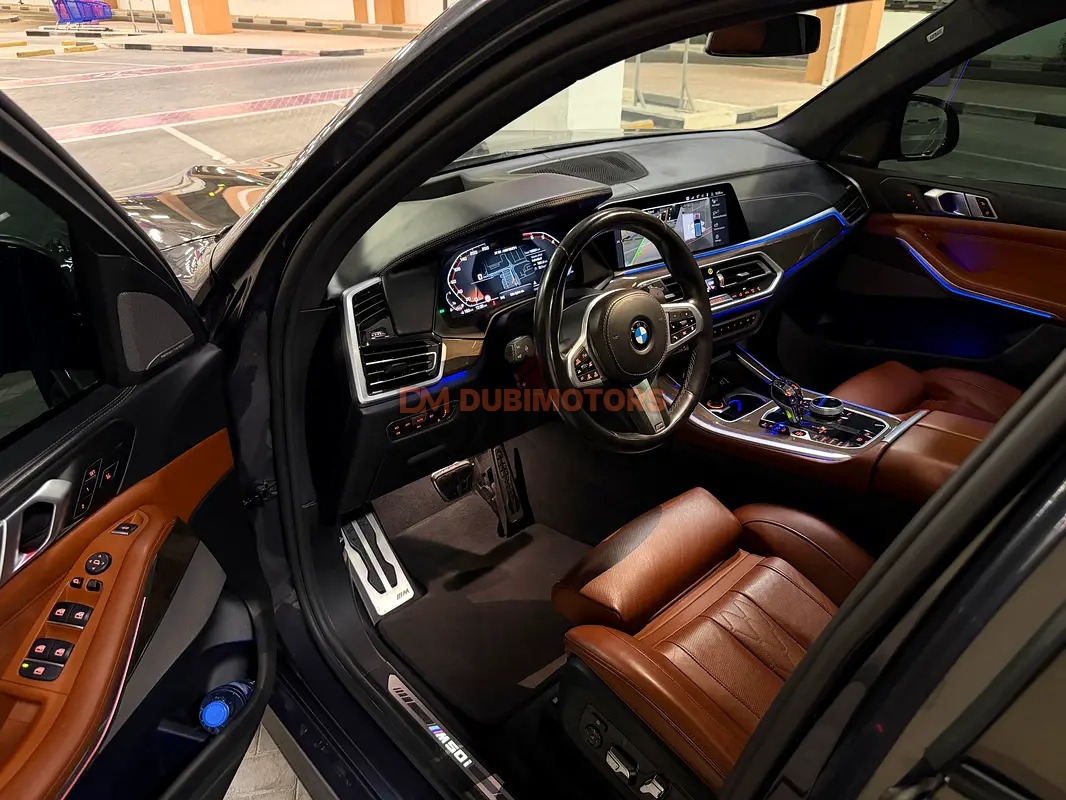 2022 BMW X5 xDrive50i M Sport for Sale in Dubai, photo 8 of 17