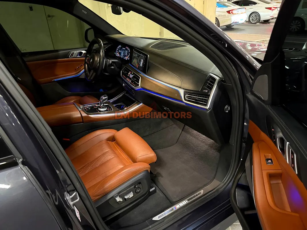 2022 BMW X5 xDrive50i M Sport for Sale in Dubai, photo 13 of 17