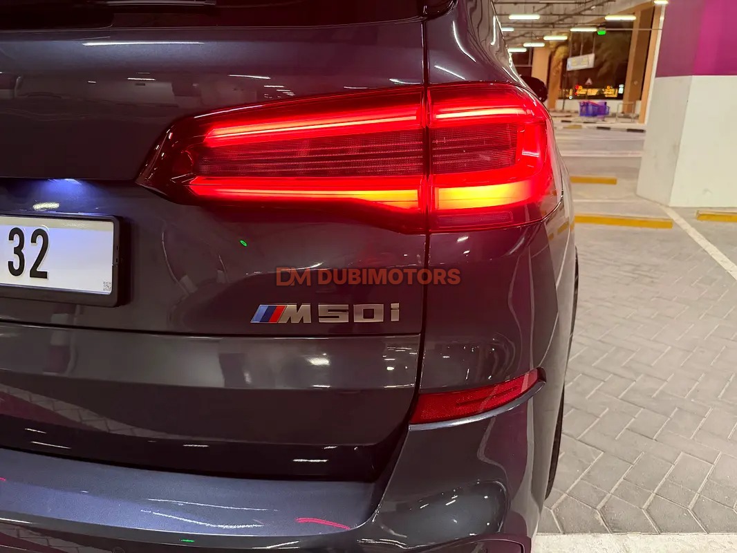 2022 BMW X5 xDrive50i M Sport for Sale in Dubai, photo 17 of 17