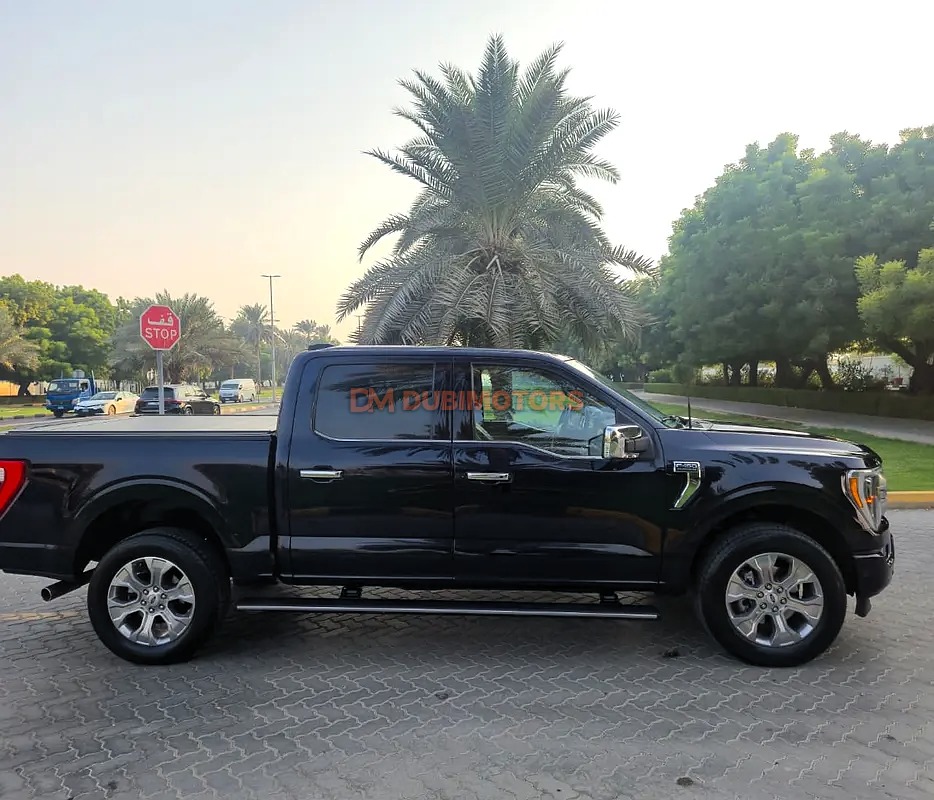 2023 Ford F-150 Platinum for Sale in Dubai, photo 13 of 14