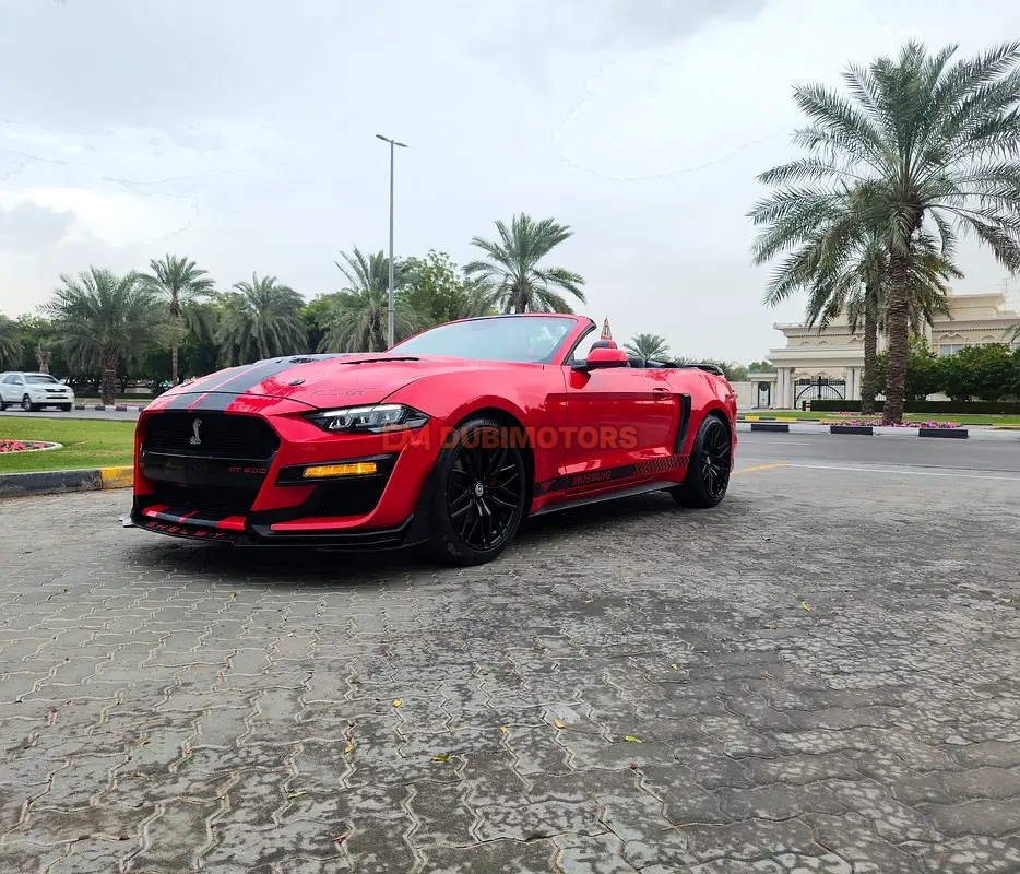 2023 Ford Mustang EcoBoost Premium for Sale in Dubai, photo 2 of 15
