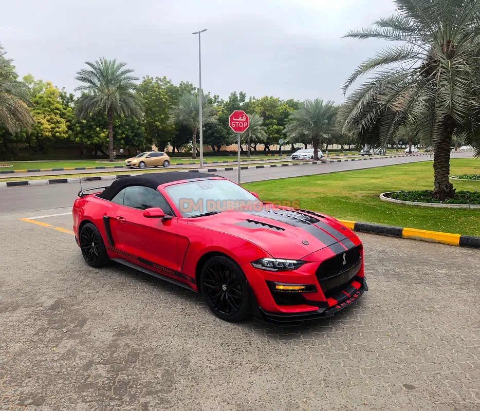 2023 Ford Mustang EcoBoost Premium for Sale in Dubai, photo 3 of 15