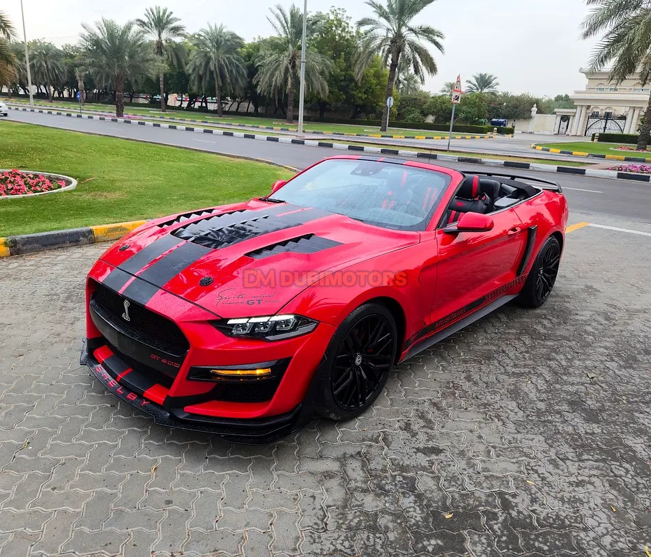 2023 Ford Mustang EcoBoost Premium for Sale in Dubai, photo 9 of 15