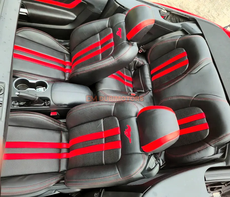 2023 Ford Mustang EcoBoost Premium for Sale in Dubai, photo 15 of 15