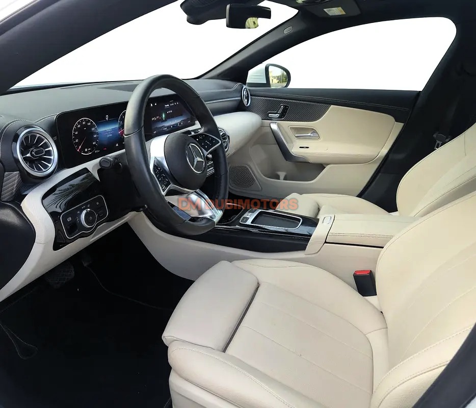 2025 Mercedes-Benz CLA-Class CLA 250 for Sale in Dubai, photo 12 of 15