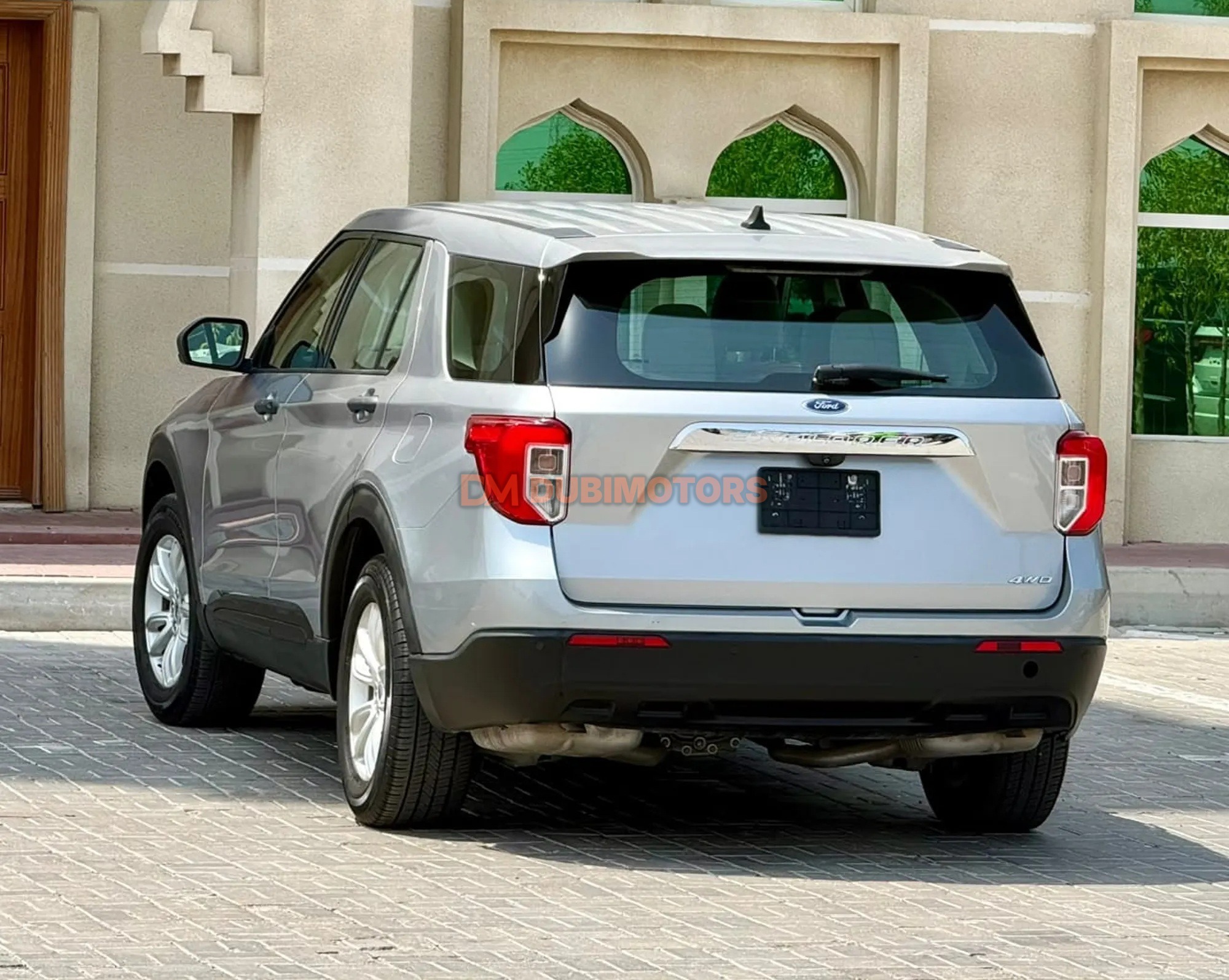 2021 Ford Explorer Base for Sale in Sharjah, photo 4 of 10