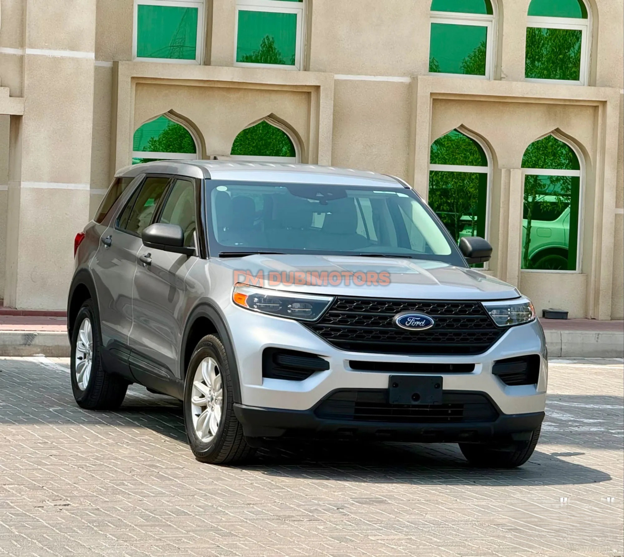 2021 Ford Explorer Base for Sale in Sharjah, photo 8 of 10