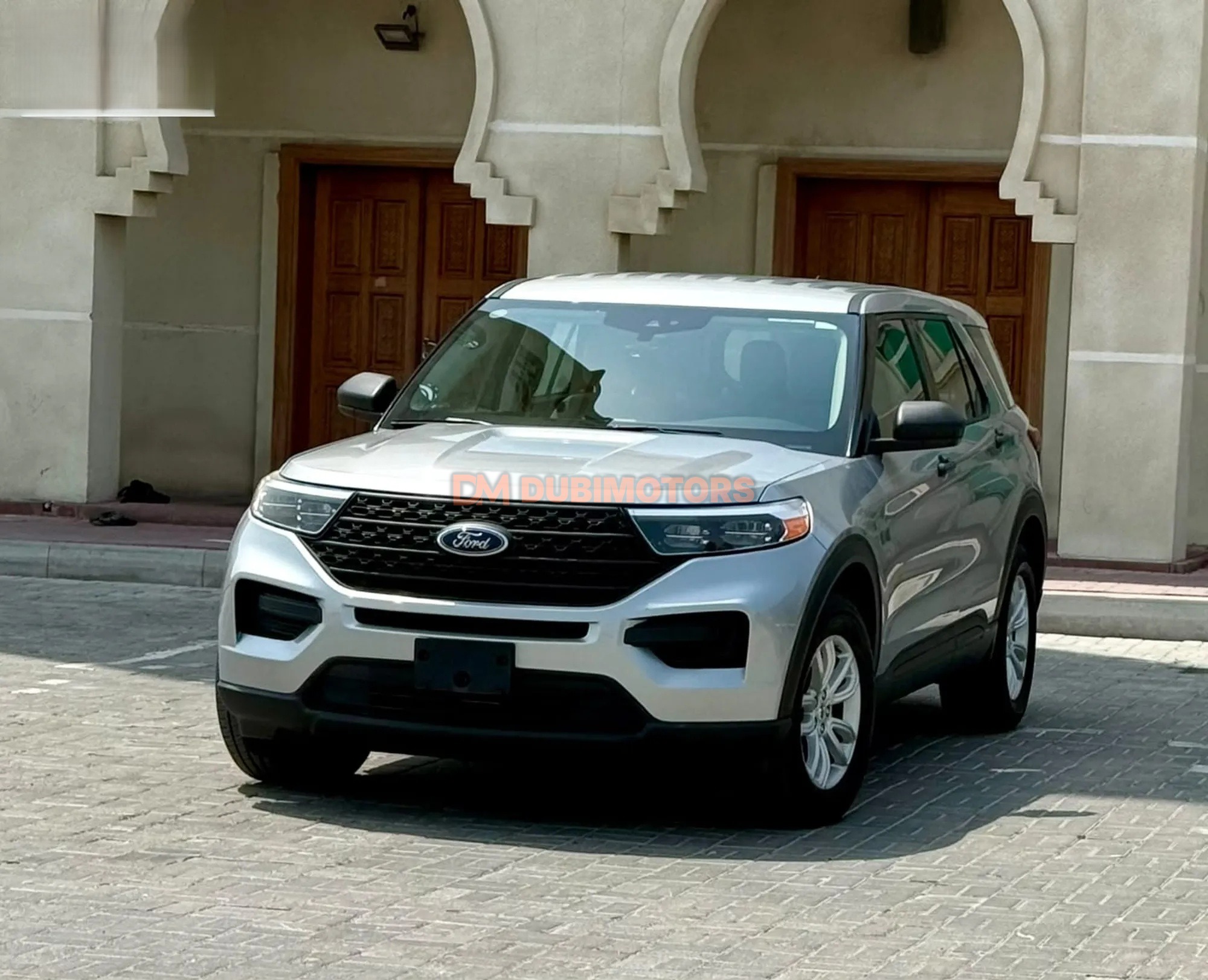 2021 Ford Explorer Base for Sale in Sharjah, photo 9 of 10