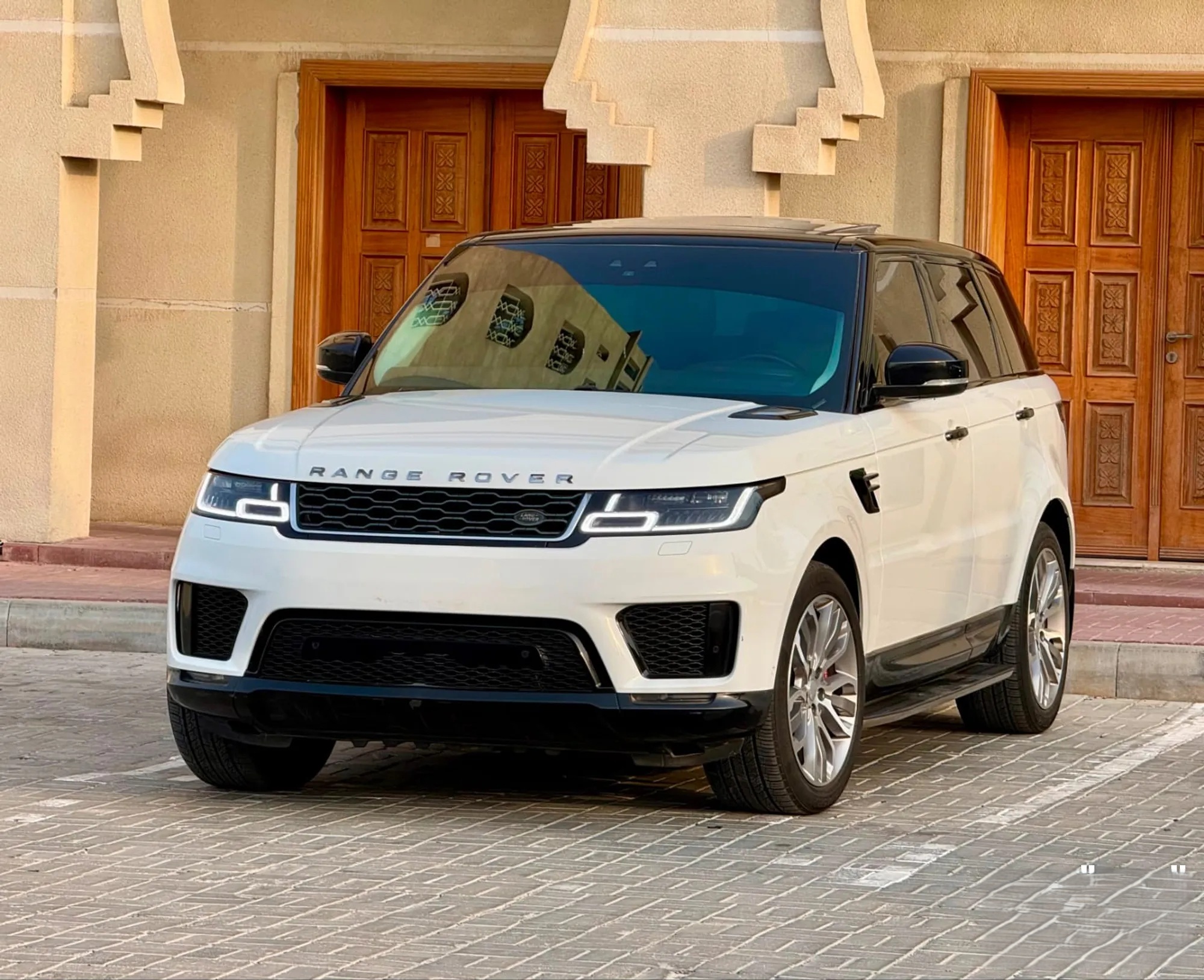 2018 Land Rover Range Rover Sport SE
