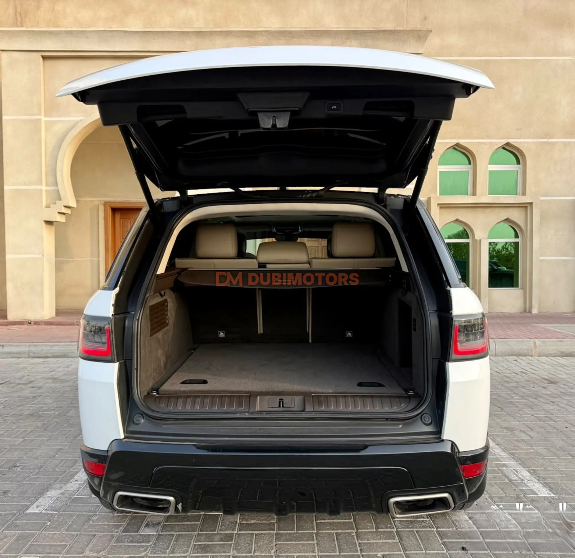 2018 Land Rover Range Rover Sport SE for Sale in Sharjah, photo 14 of 14