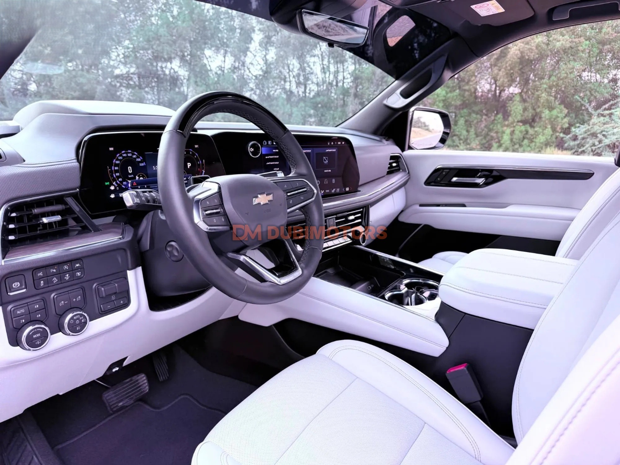 2025 Chevrolet Tahoe Premier for Sale in Sharjah, photo 12 of 13