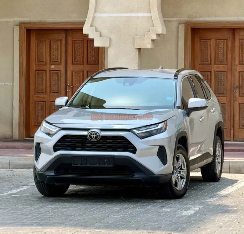 2024 Toyota RAV4 XLE for Sale in Sharjah