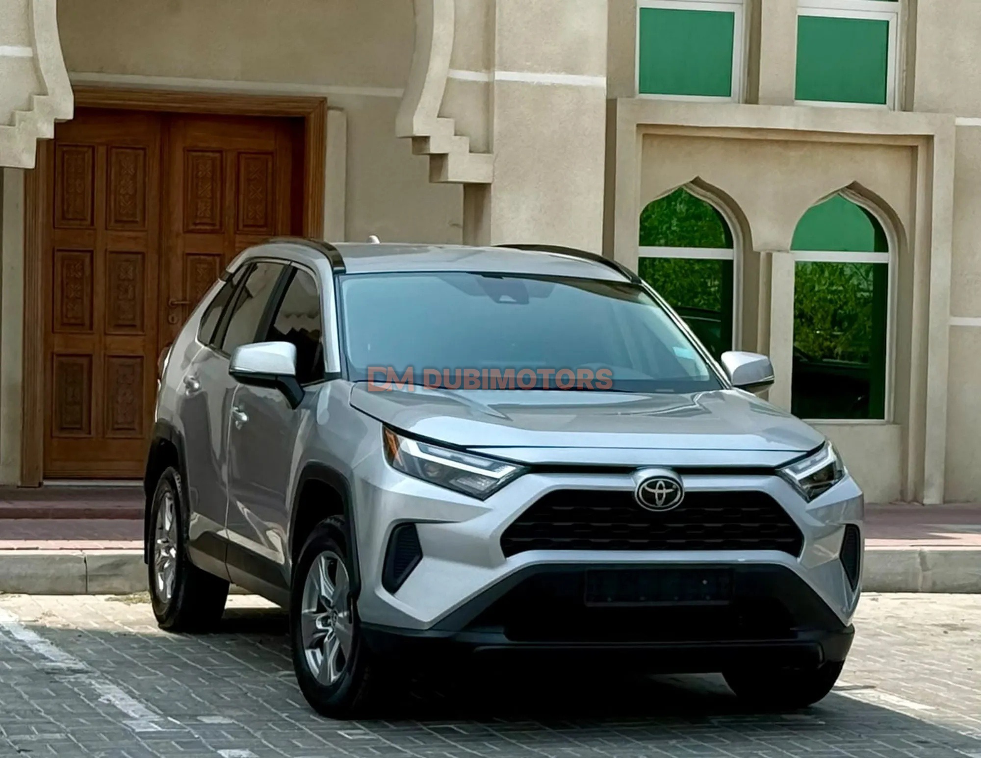 2024 Toyota RAV4 XLE for Sale in Sharjah, photo 11 of 12