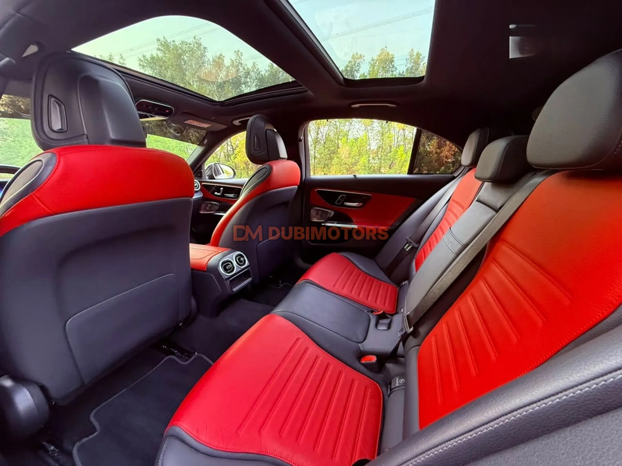 2024 Mercedes-Benz C-Class C 200 for Sale in Sharjah, photo 7 of 11