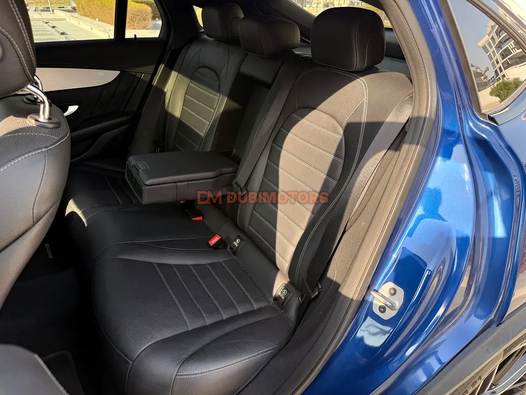 2021 Mercedes-Benz GLC GLC Coupe 43 AMG for Sale in Dubai, photo 9 of 13